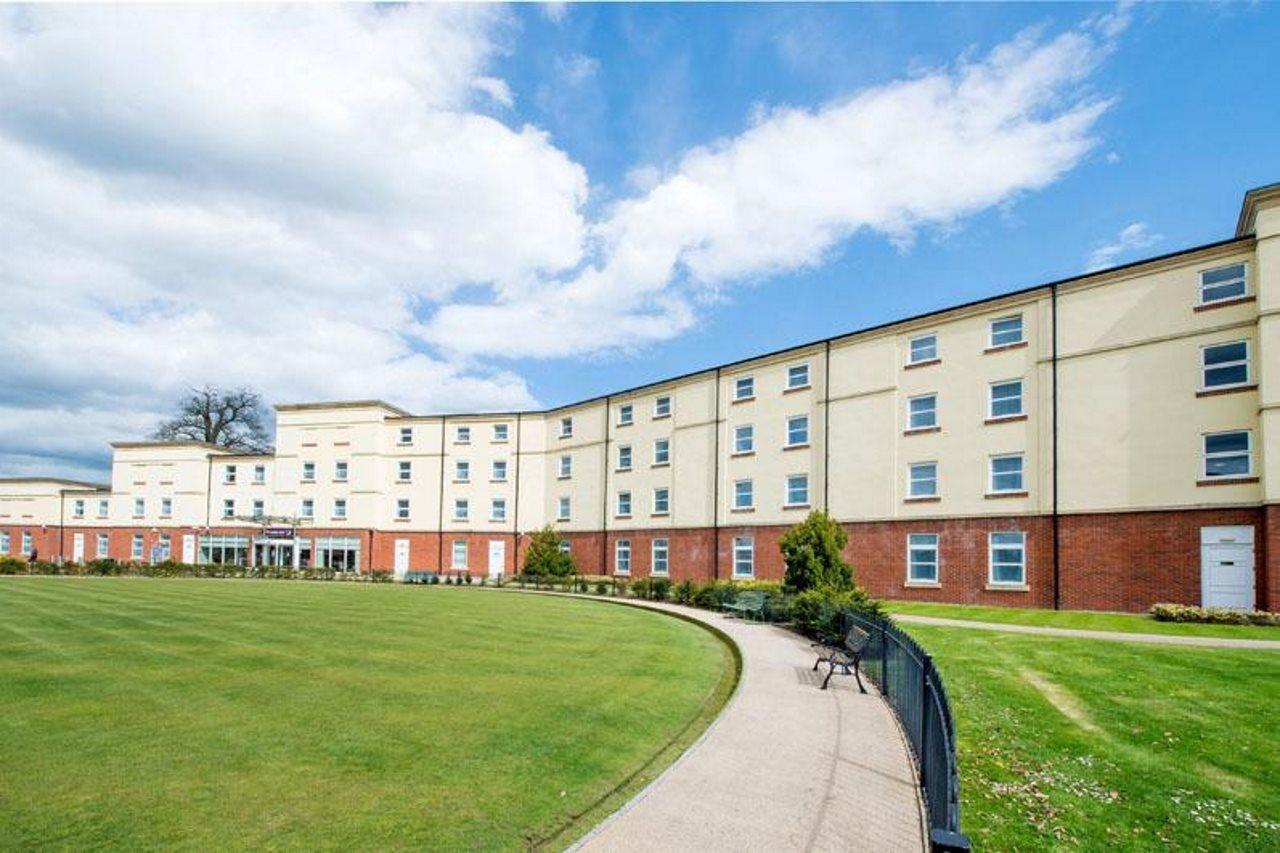 Premier Inn Stoke - Trentham Gardens 外观 照片