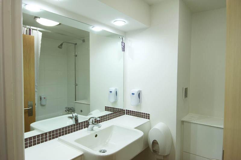 Premier Inn Stoke - Trentham Gardens 外观 照片